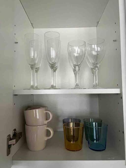 Modern 1Bedroom Apartment With Sauna 반타 외부 사진