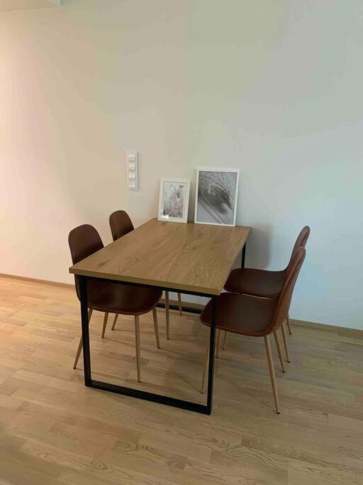Modern 1Bedroom Apartment With Sauna 반타 외부 사진